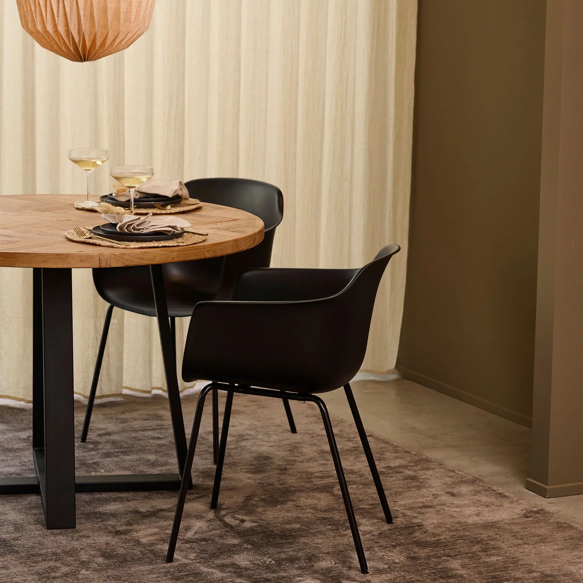 Enna spisebordsstol m. metal ben